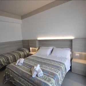 3* Hotel Alhambra