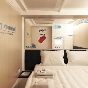 Ostelzzz Hostel Milan