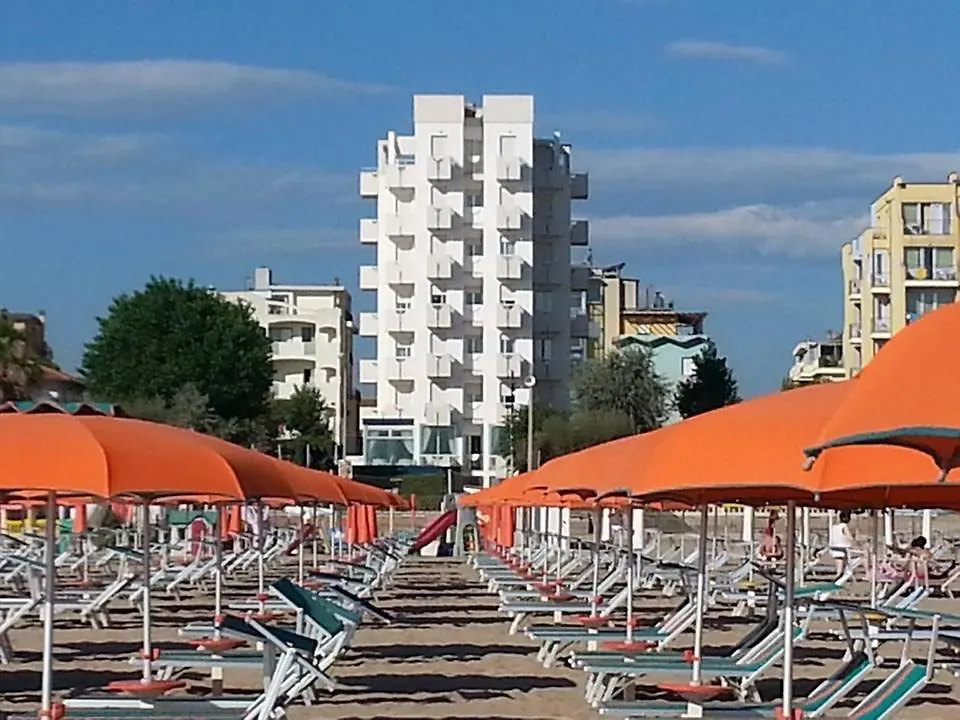 Hotel Aristeo Rimini 3*,