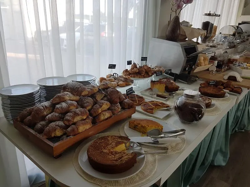 Hotel Aristeo Rimini 3*,  Italy